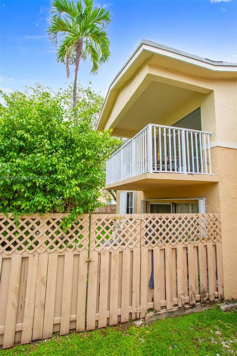 4610 NW 79th Ave #2D Doral, FL 33166