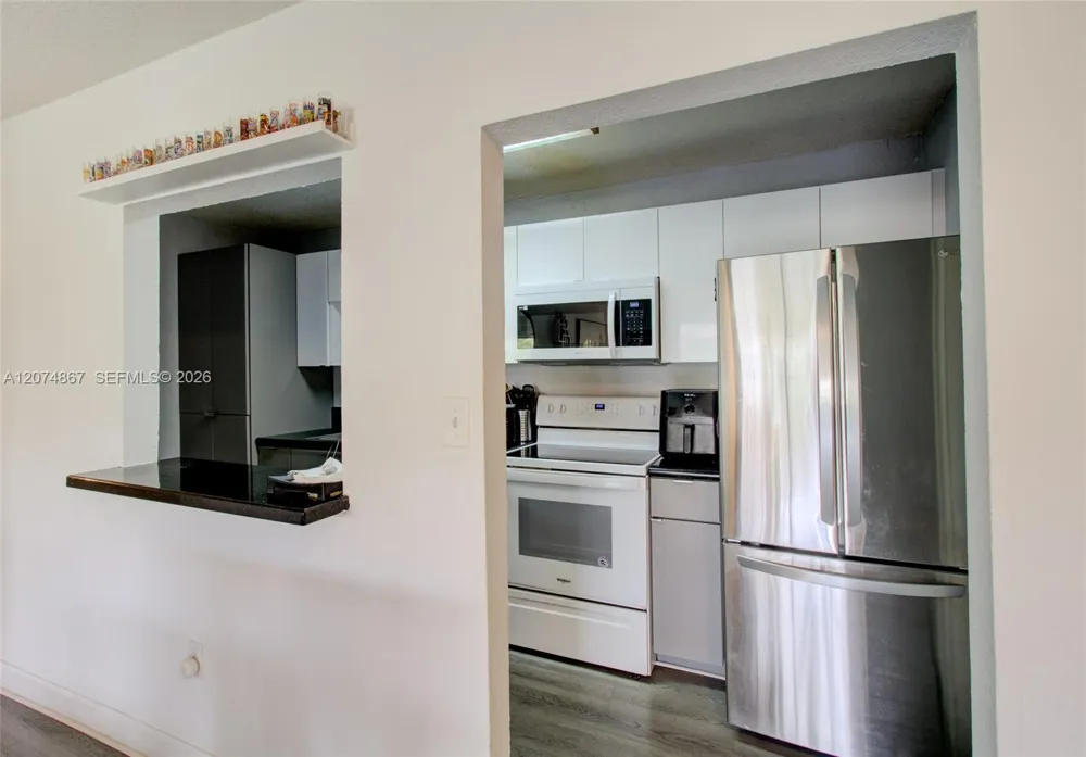 4610 NW 79th Ave #2D Doral, FL 33166