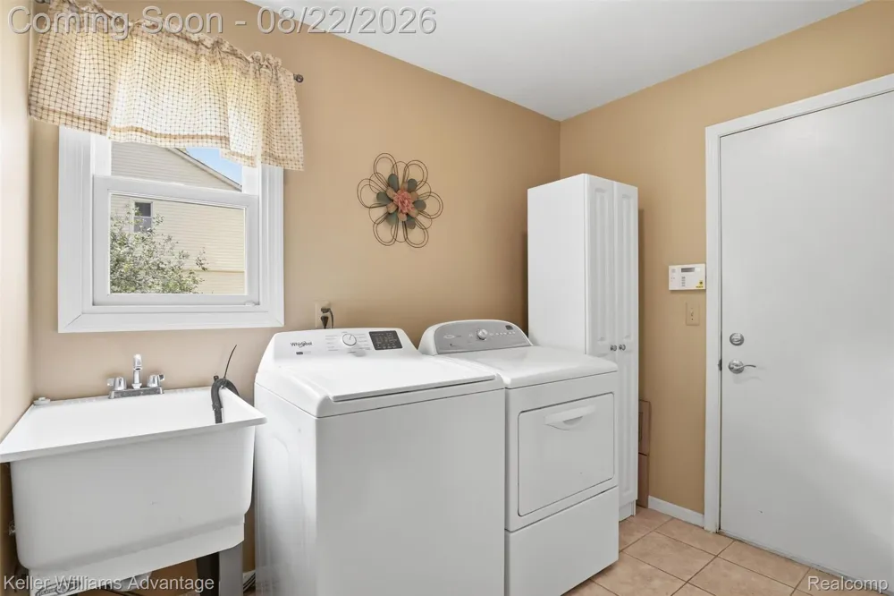 29582 English Way Novi City, MI 48377