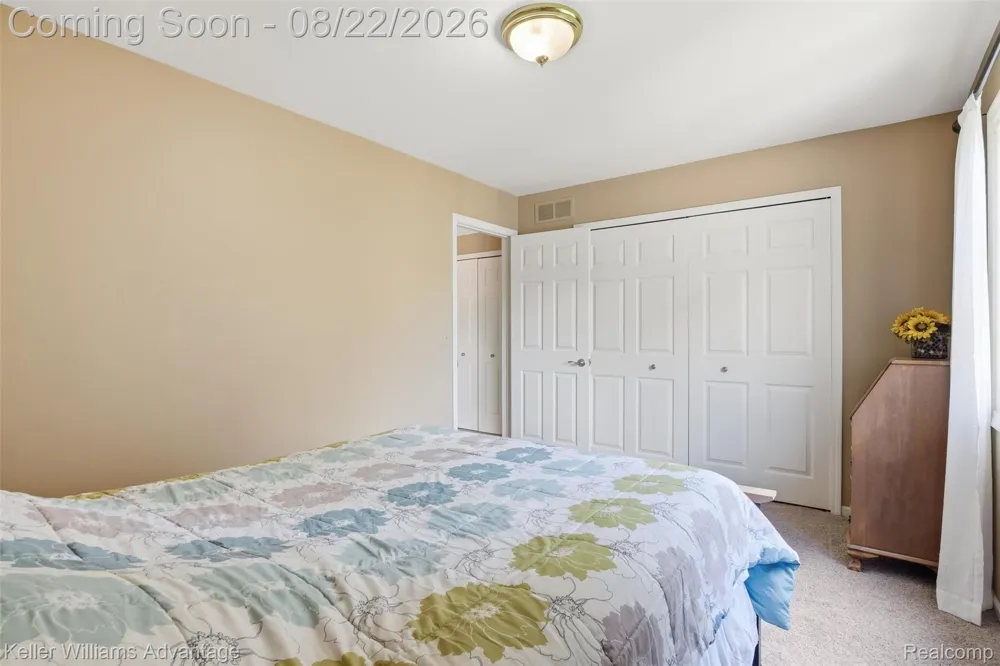 29582 English Way Novi City, MI 48377