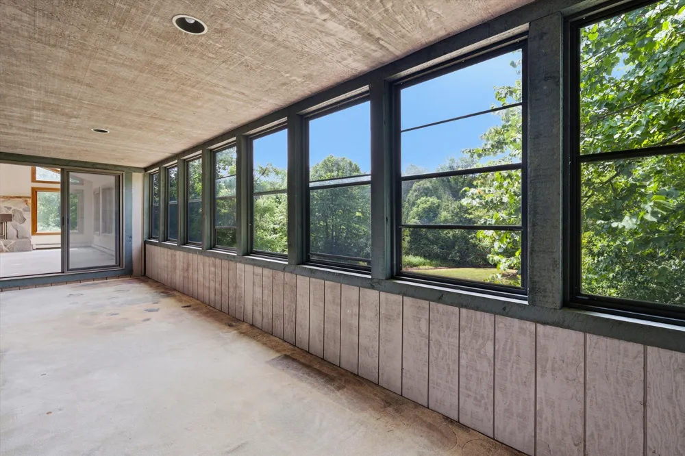 11144 Horton Road Groveland Township, MI 48442