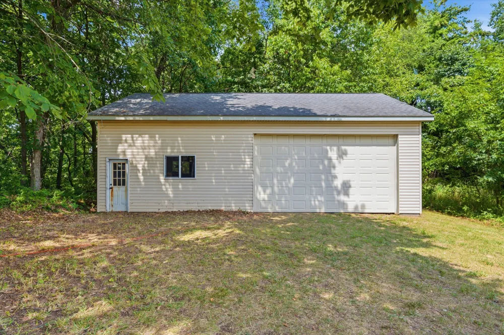 11144 Horton Road Groveland Township, MI 48442