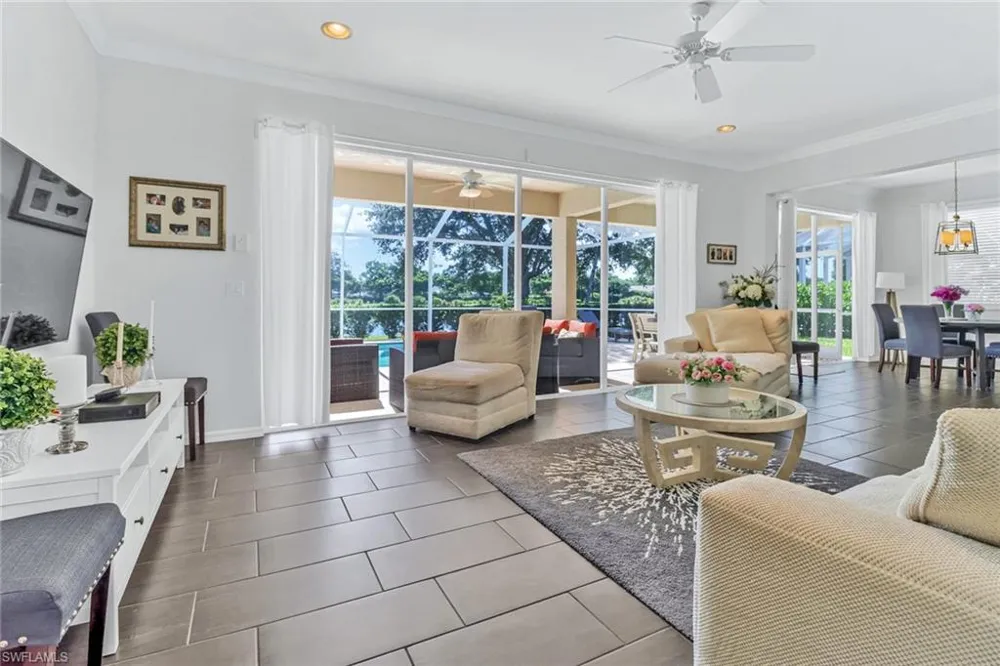 2018 Morning Sun Lane Naples, FL 34119