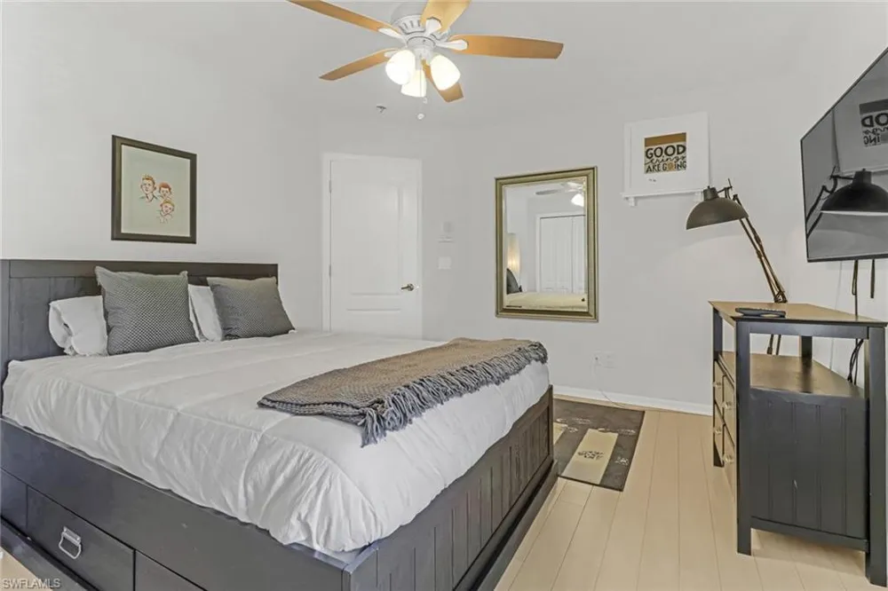 2018 Morning Sun Lane Naples, FL 34119