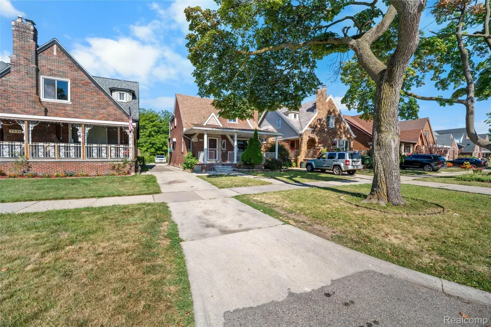 7841 E Morrow Circle Dearborn City, MI 48126