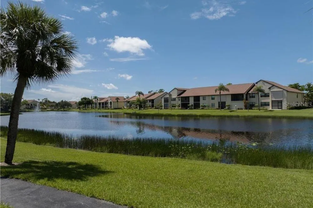8445 CHARTER CLUB CIRCLE #3 Fort Myers, FL 33919