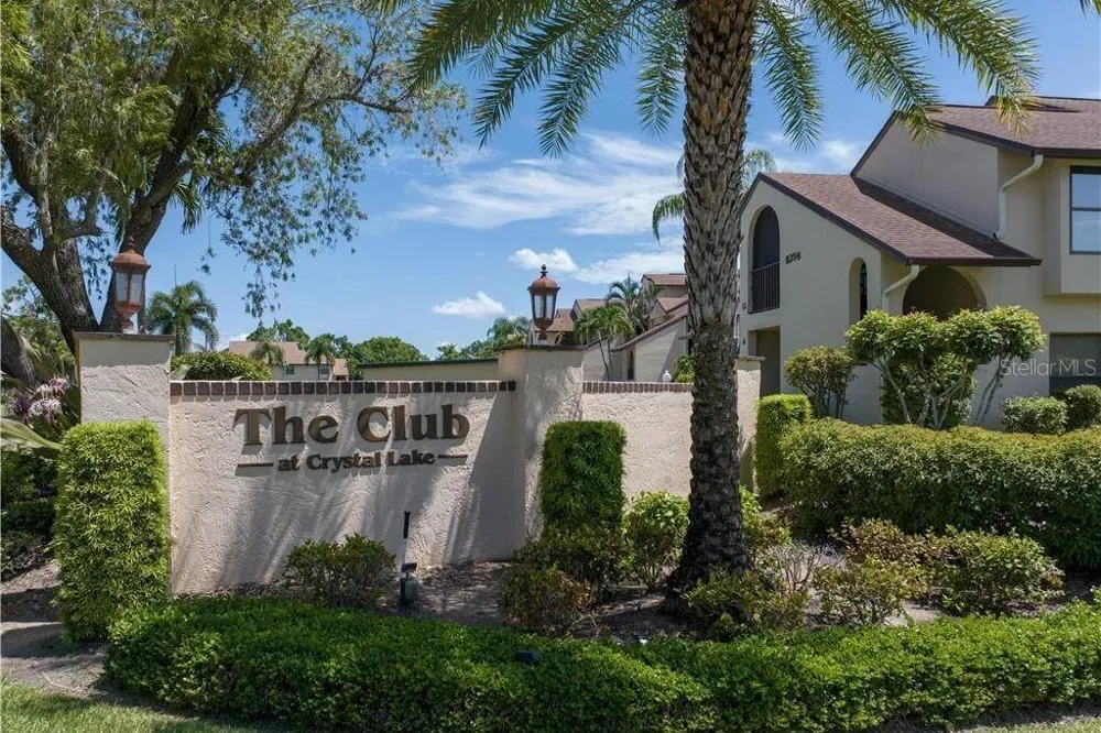 8445 CHARTER CLUB CIRCLE #3 Fort Myers, FL 33919