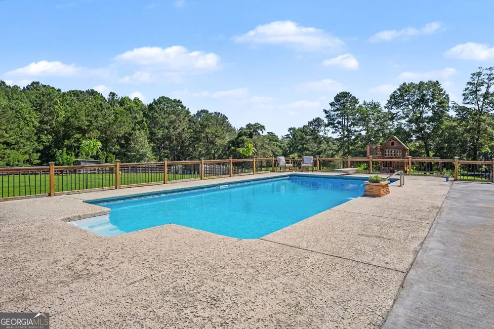 720 Old Dixie HWY S Springfield, GA 31329