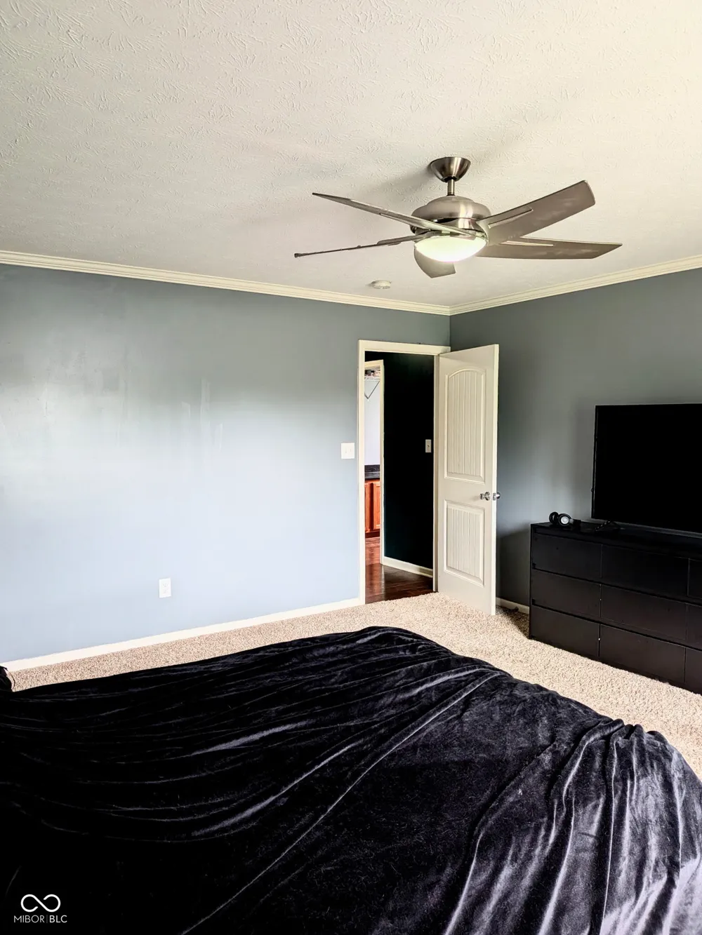 2535 Deer Creek Anderson, IN 46011
