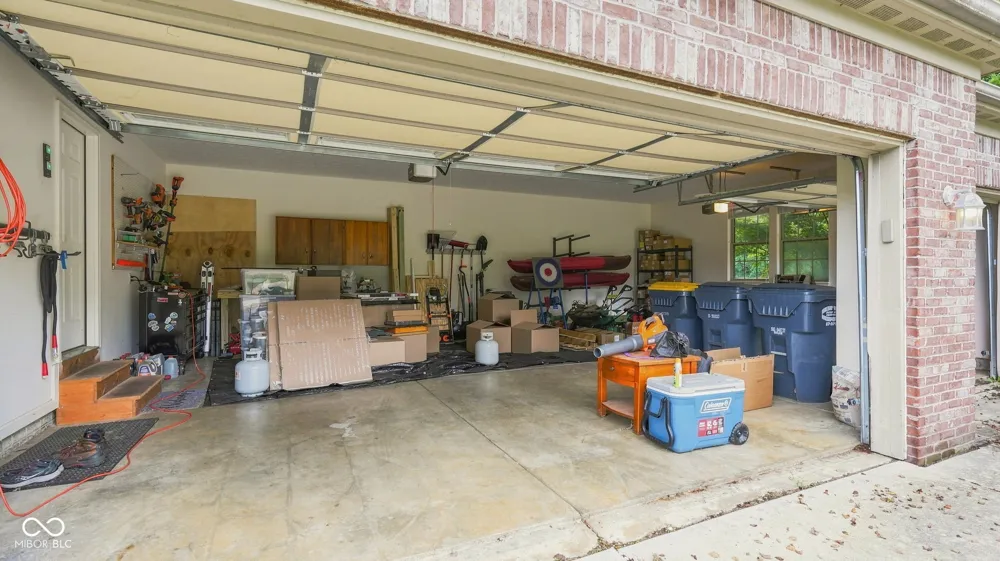 2535 Deer Creek Anderson, IN 46011