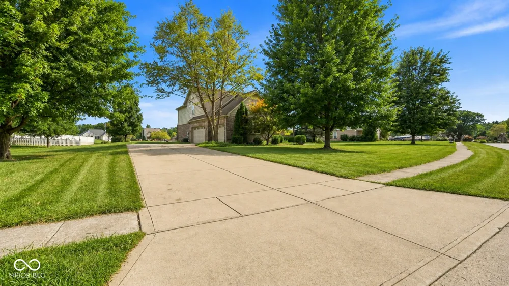 2535 Deer Creek Anderson, IN 46011