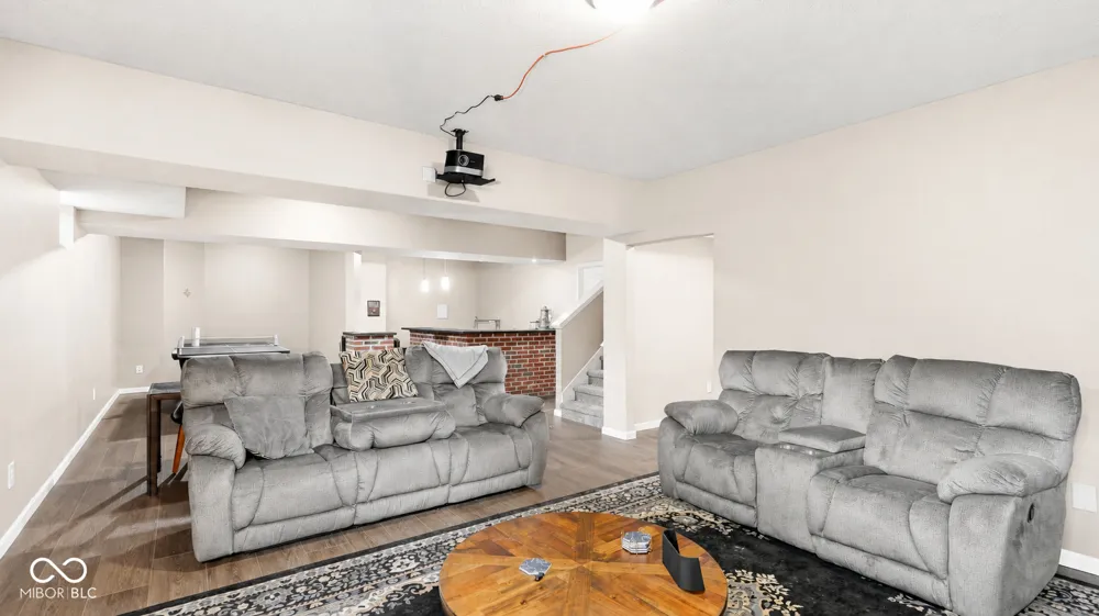 2535 Deer Creek Anderson, IN 46011