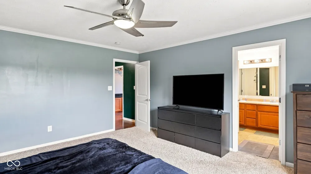 2535 Deer Creek Anderson, IN 46011