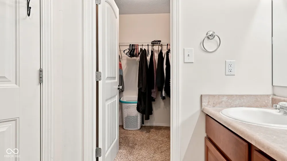 2535 Deer Creek Anderson, IN 46011