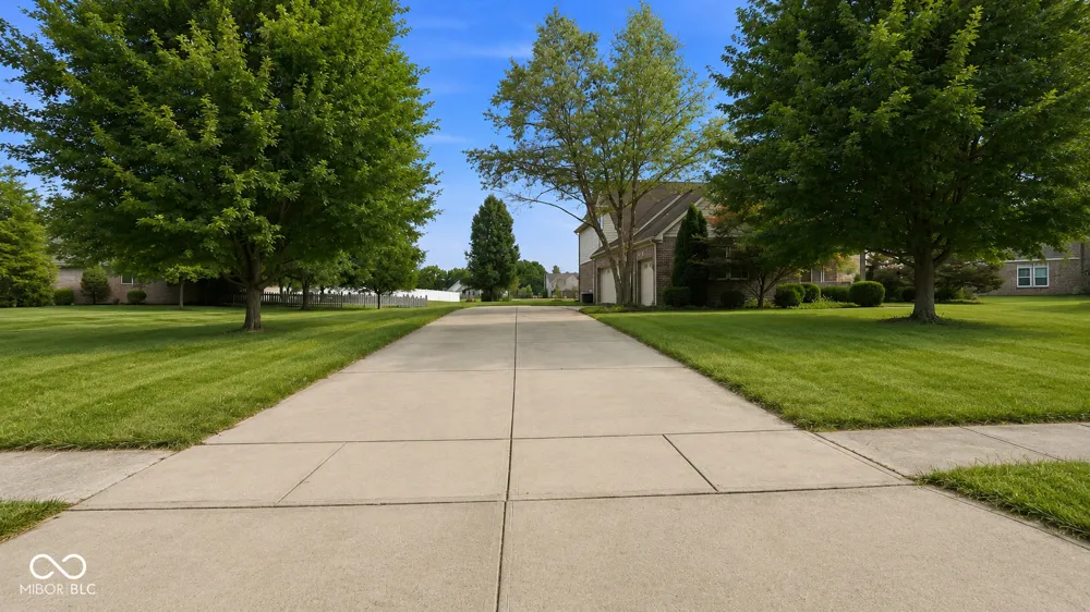 2535 Deer Creek Anderson, IN 46011
