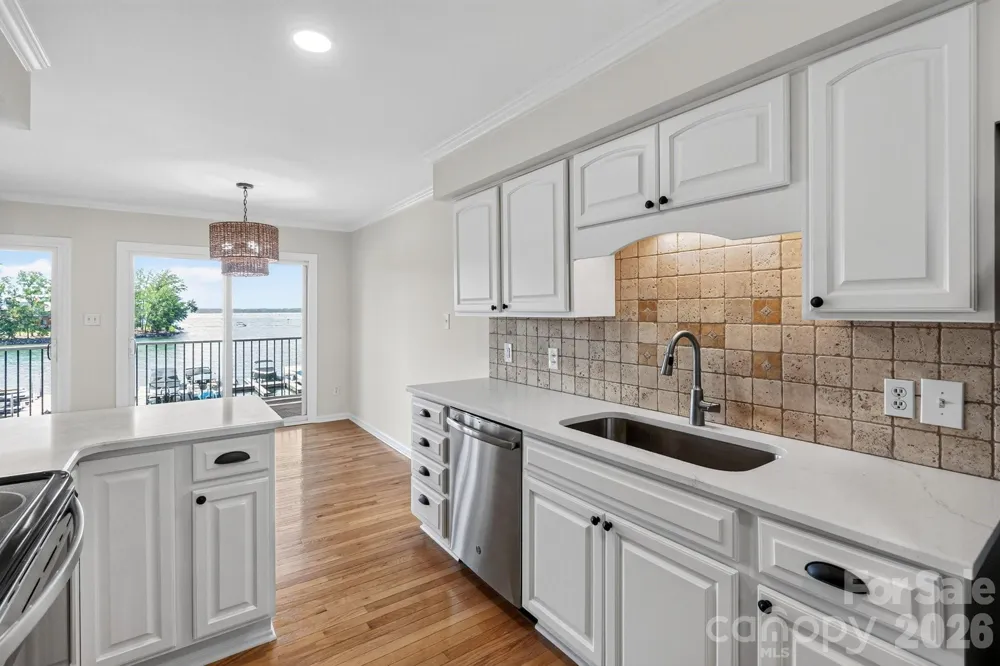 20407 Harborgate Court #404 Cornelius, NC 28031