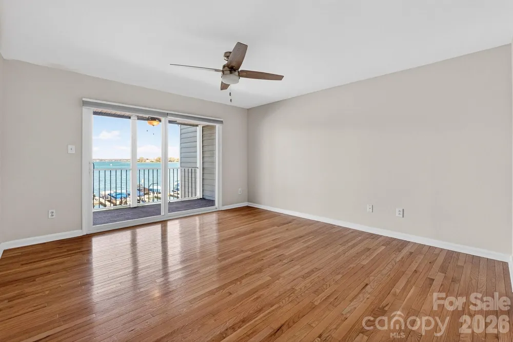 20407 Harborgate Court #404 Cornelius, NC 28031