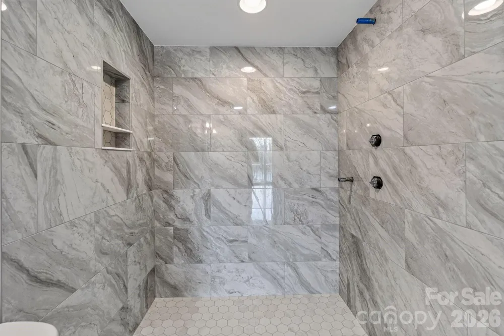 20407 Harborgate Court #404 Cornelius, NC 28031