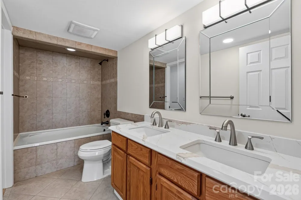 20407 Harborgate Court #404 Cornelius, NC 28031