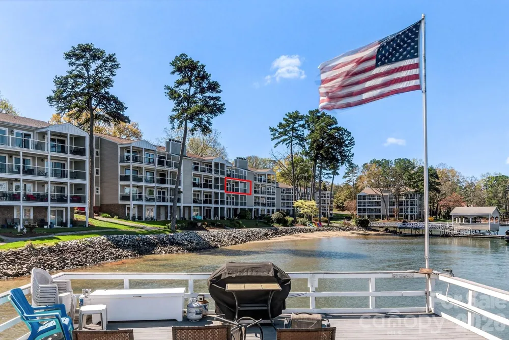 20407 Harborgate Court #404 Cornelius, NC 28031