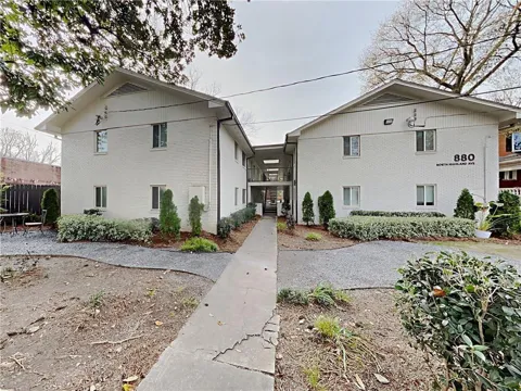 880 Highland Avenue NE #A1