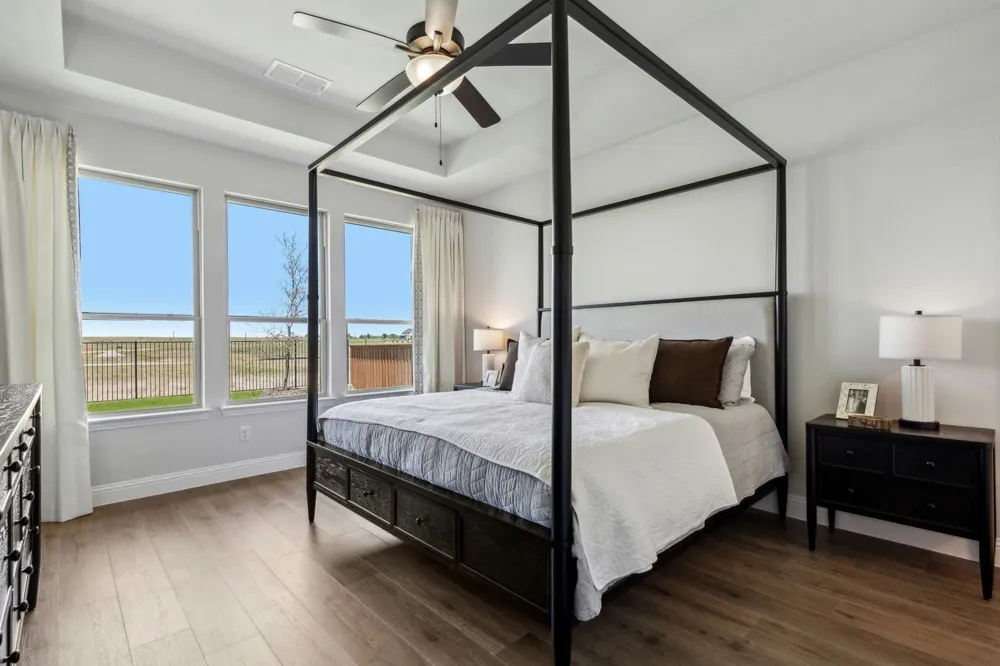 962 Richard Pittmon Drive DeSoto, TX 75115