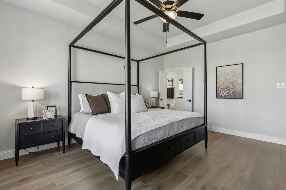 962 Richard Pittmon Drive DeSoto, TX 75115