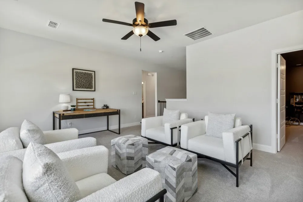 962 Richard Pittmon Drive DeSoto, TX 75115