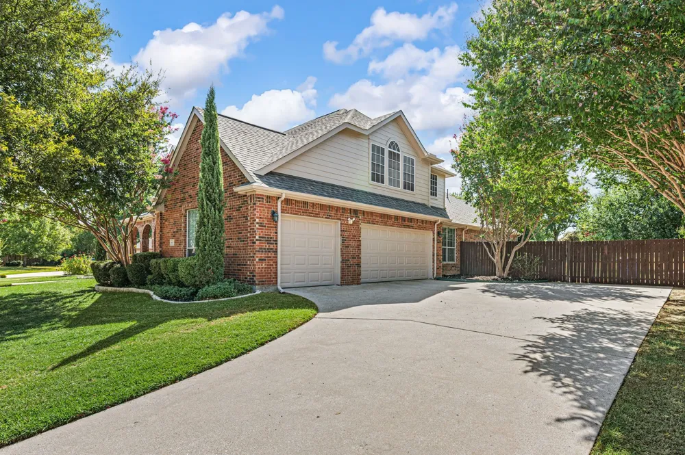 6609 Sapphire Circle S Colleyville, TX 76034