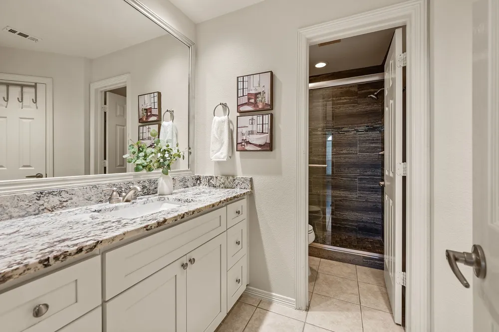 6609 Sapphire Circle S Colleyville, TX 76034