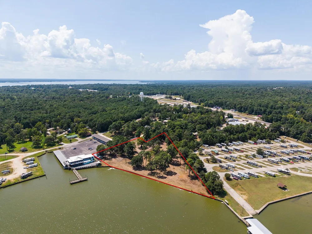 Shawnee Drive Onalaska, TX 77360