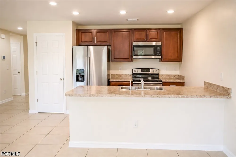 NE 36th Lane Cape Coral, FL 33909