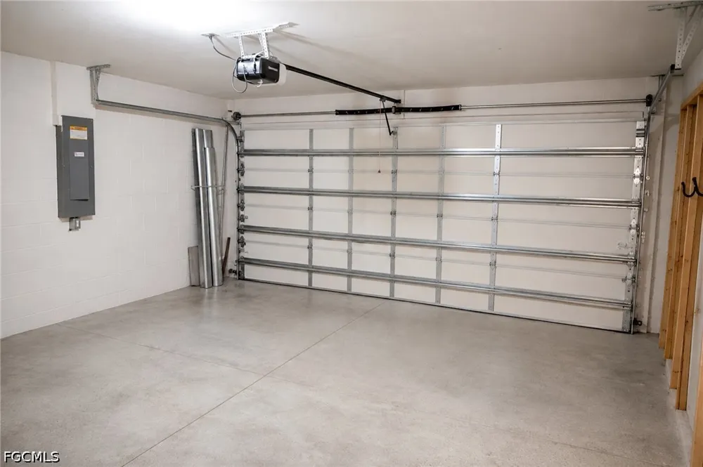 NE 36th Lane Cape Coral, FL 33909