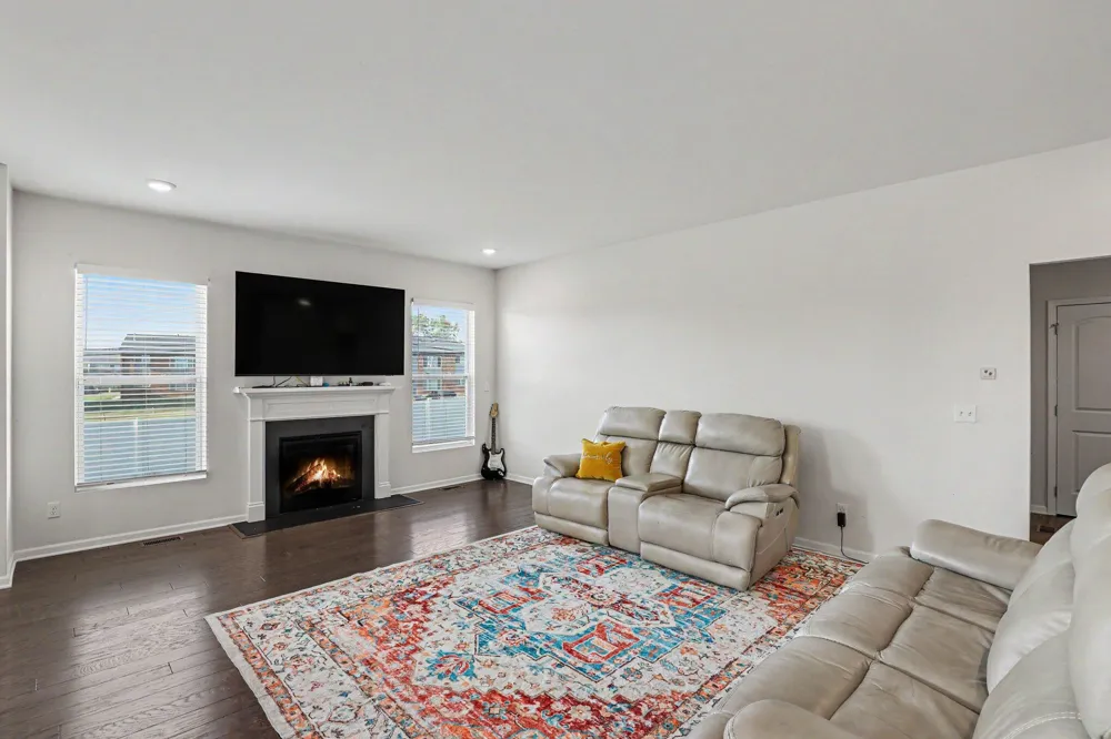 8580 Pioneer Street Washington, MI 48094