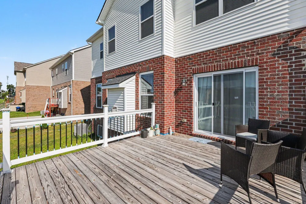 8580 Pioneer Street Washington, MI 48094