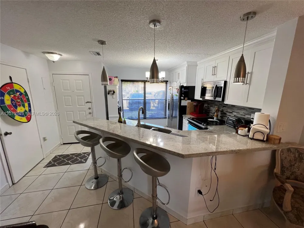 5214 NW 190th St Miami Gardens, FL 33055