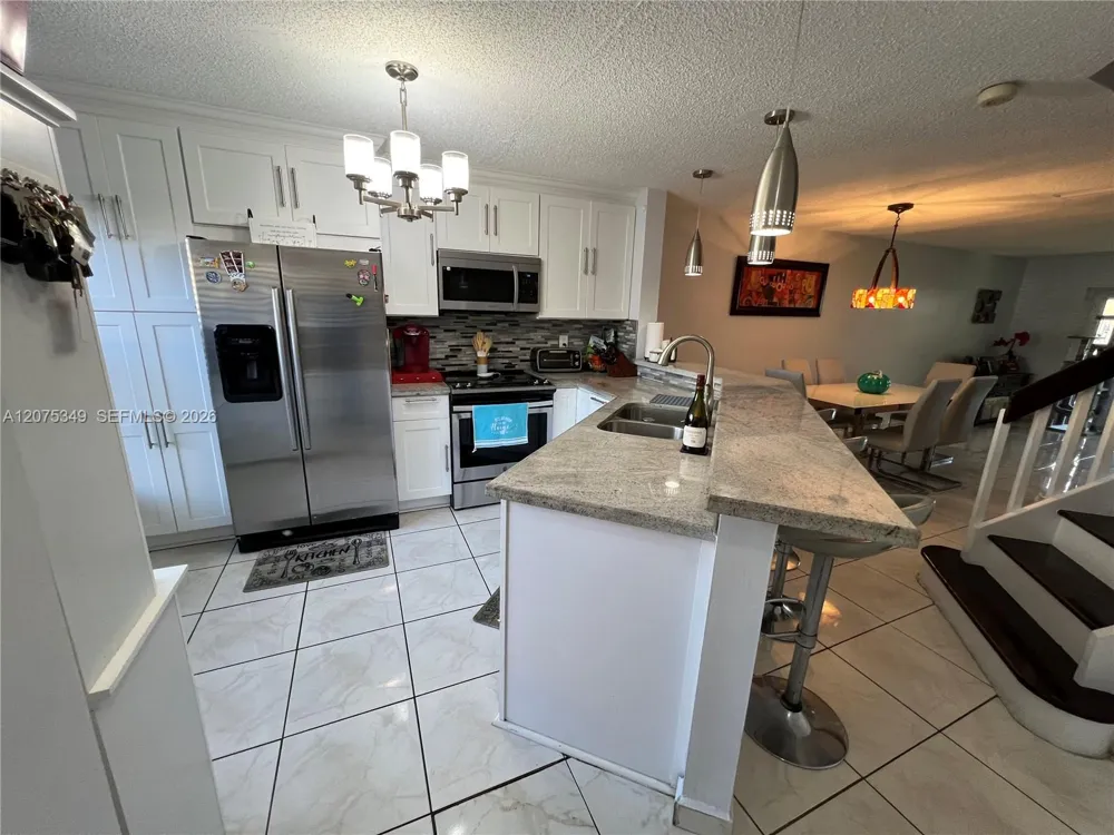 5214 NW 190th St Miami Gardens, FL 33055