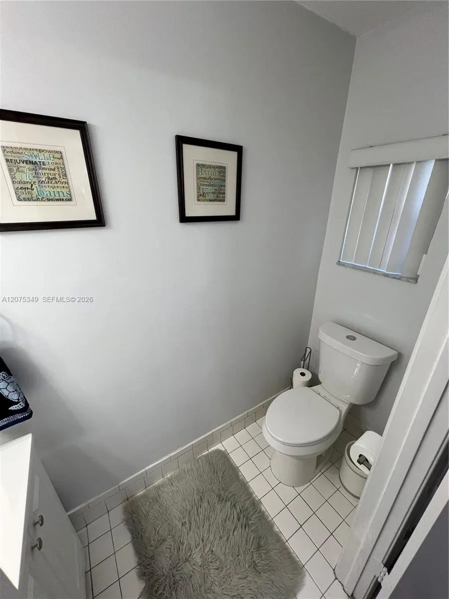 5214 NW 190th St Miami Gardens, FL 33055