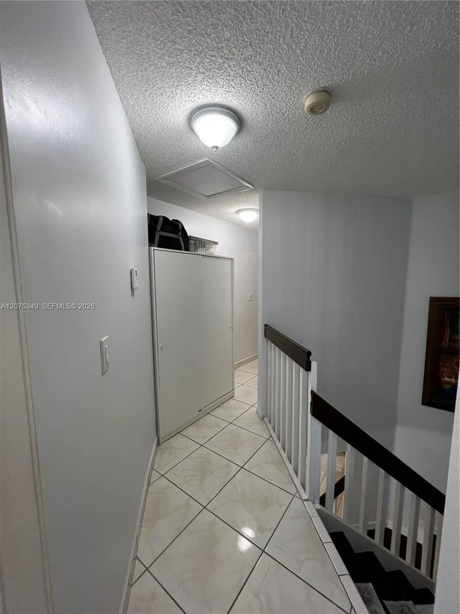 5214 NW 190th St Miami Gardens, FL 33055