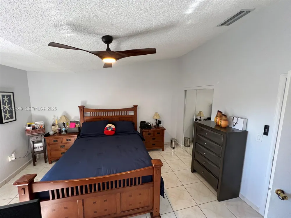 5214 NW 190th St Miami Gardens, FL 33055