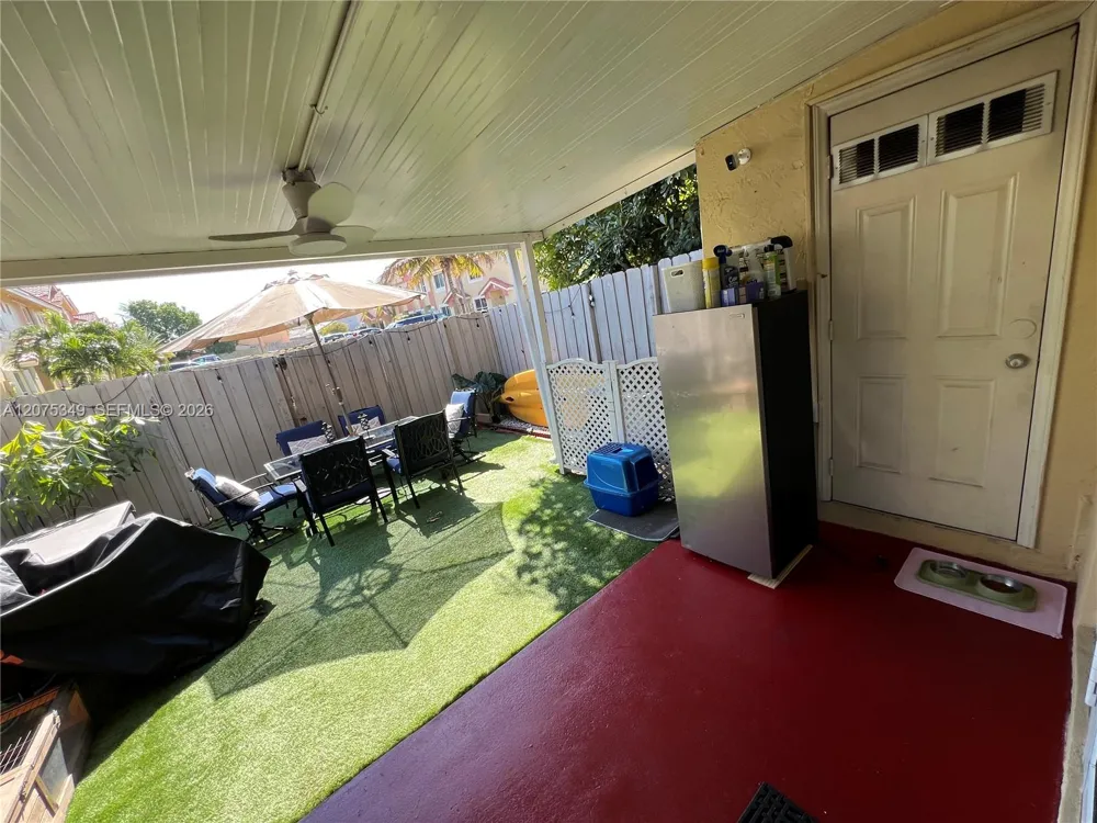 5214 NW 190th St Miami Gardens, FL 33055