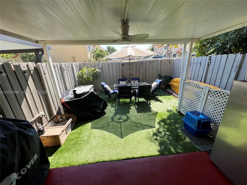 5214 NW 190th St Miami Gardens, FL 33055