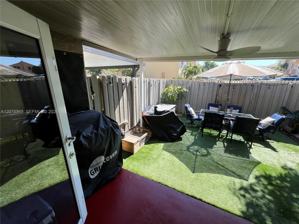 5214 NW 190th St Miami Gardens, FL 33055