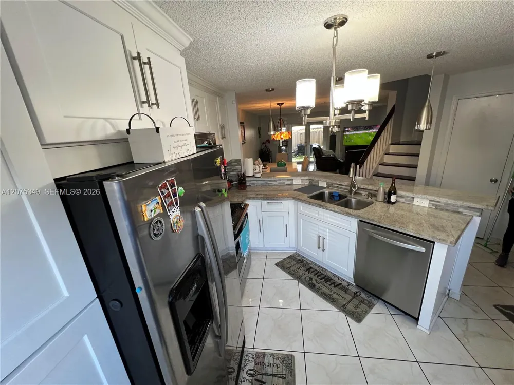 5214 NW 190th St Miami Gardens, FL 33055