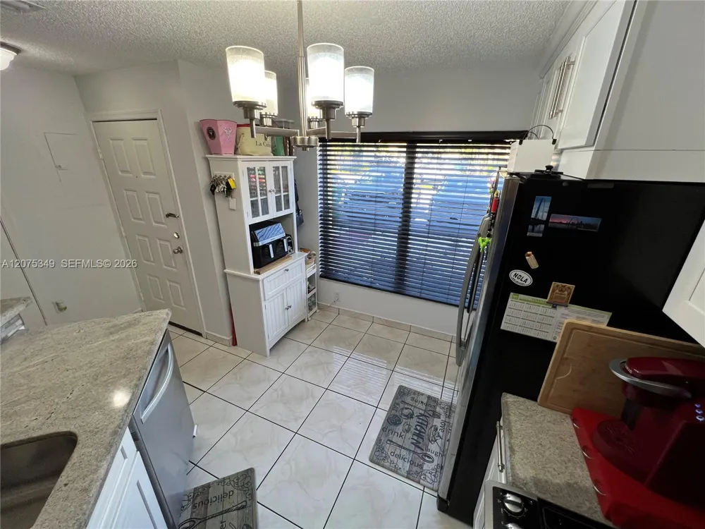 5214 NW 190th St Miami Gardens, FL 33055