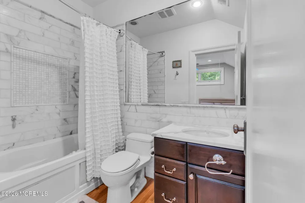 95 E River Road Rumson, NJ 07760