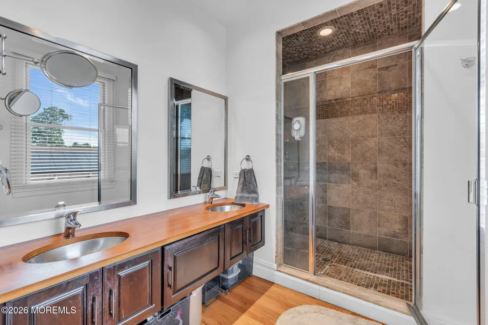 95 E River Road Rumson, NJ 07760