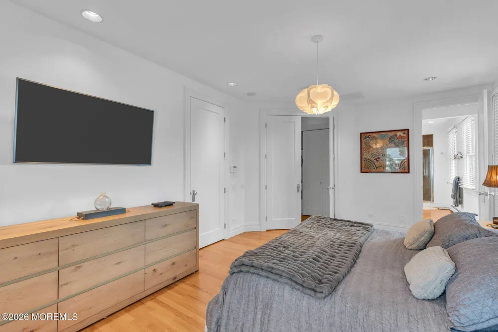 95 E River Road Rumson, NJ 07760