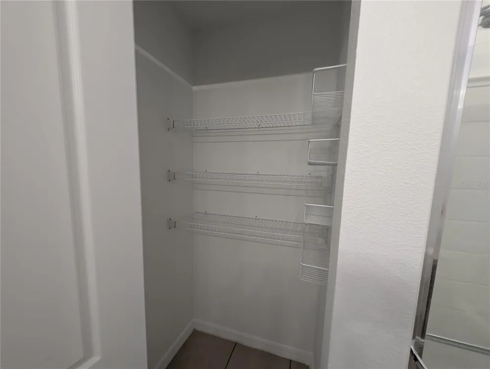 2203 CHATHAM PLACE Orlando, FL 32824