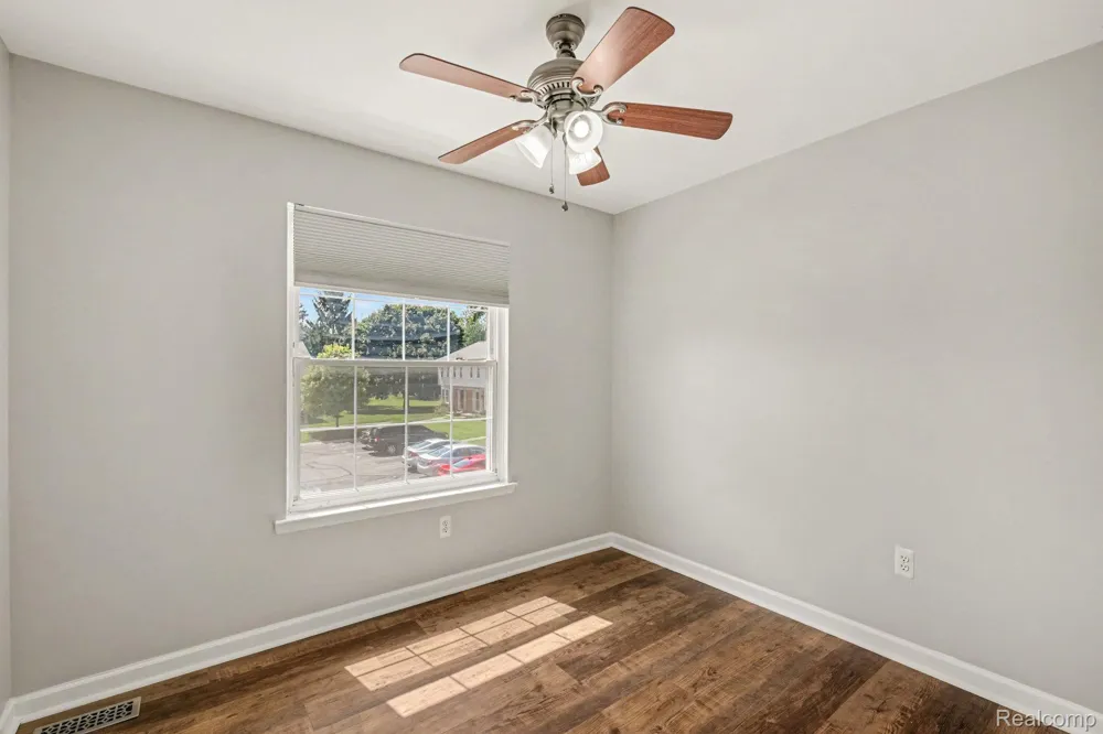 24483 Bashian Drive Novi City, MI 48375